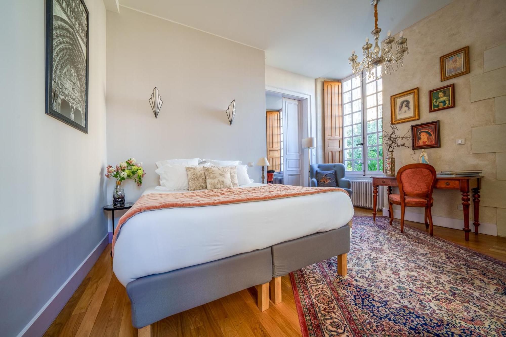 Appartement Raffine Vue Cathedrale, Jardin, Wifi Tours Eksteriør billede